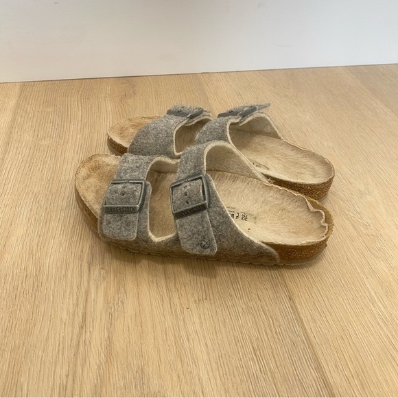 Birkenstock Arizona Gray Wool Double Strap Slides - Picture 2 of 5